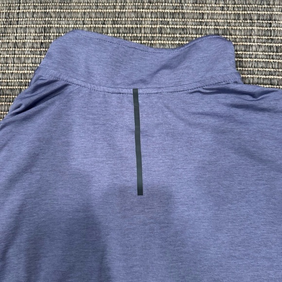 2xist Men's Performance Blue Quarter-Zip Lightweight Sweatshirt - Picture 5 of 5